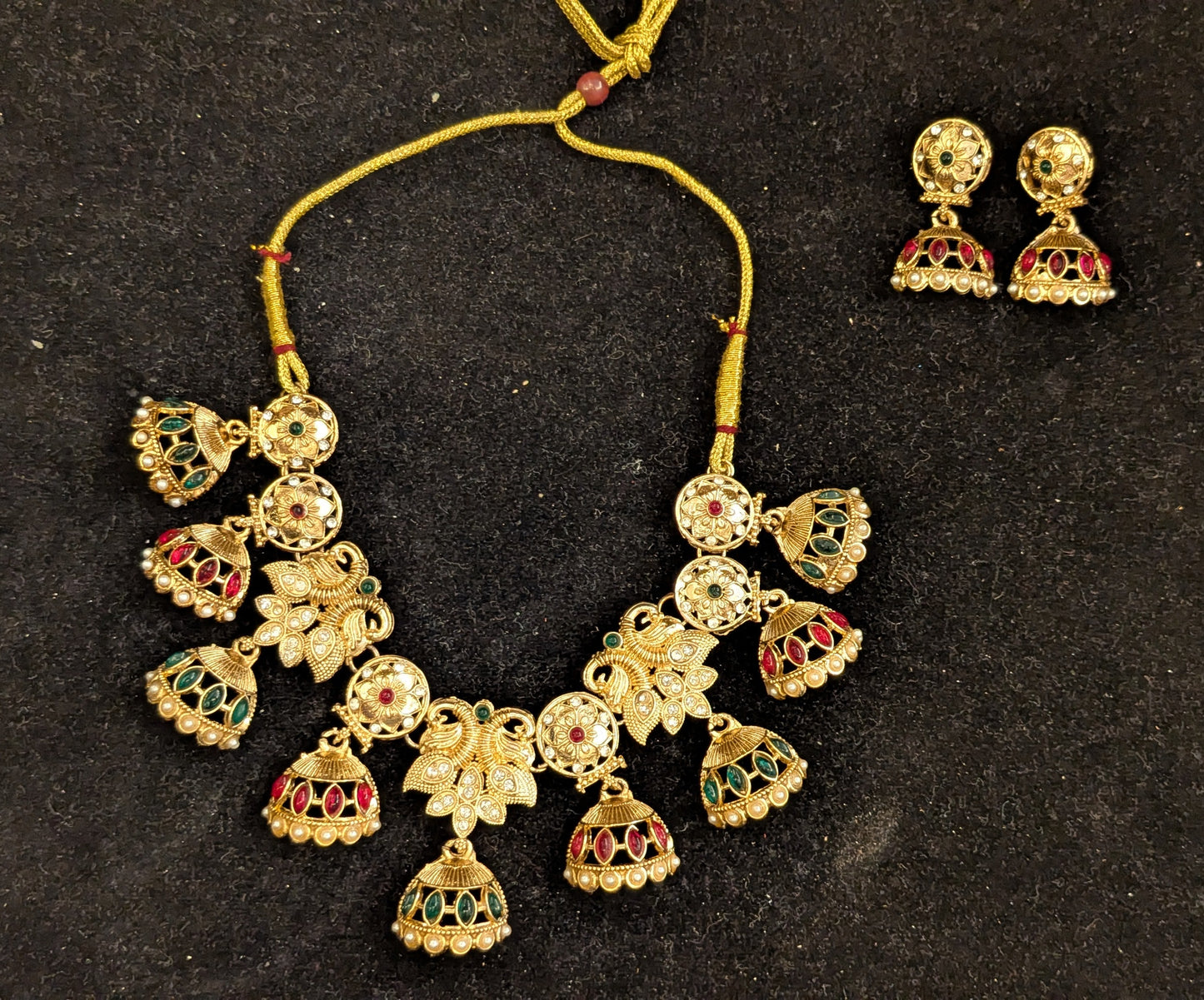 Mayura Set