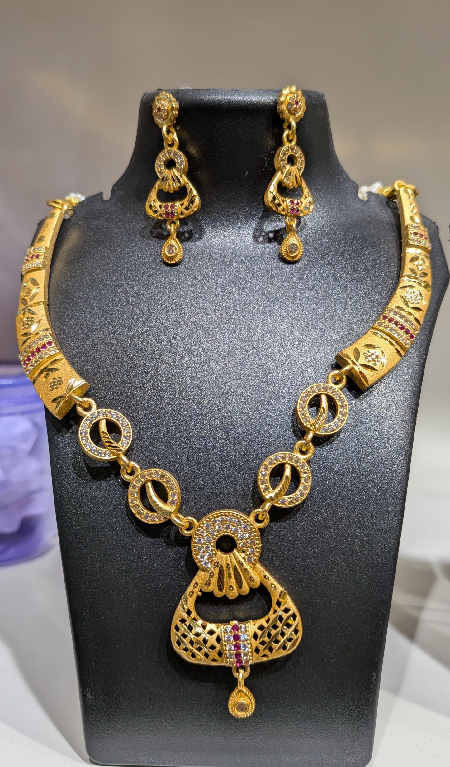Gold Polished Imitation jewellery Set