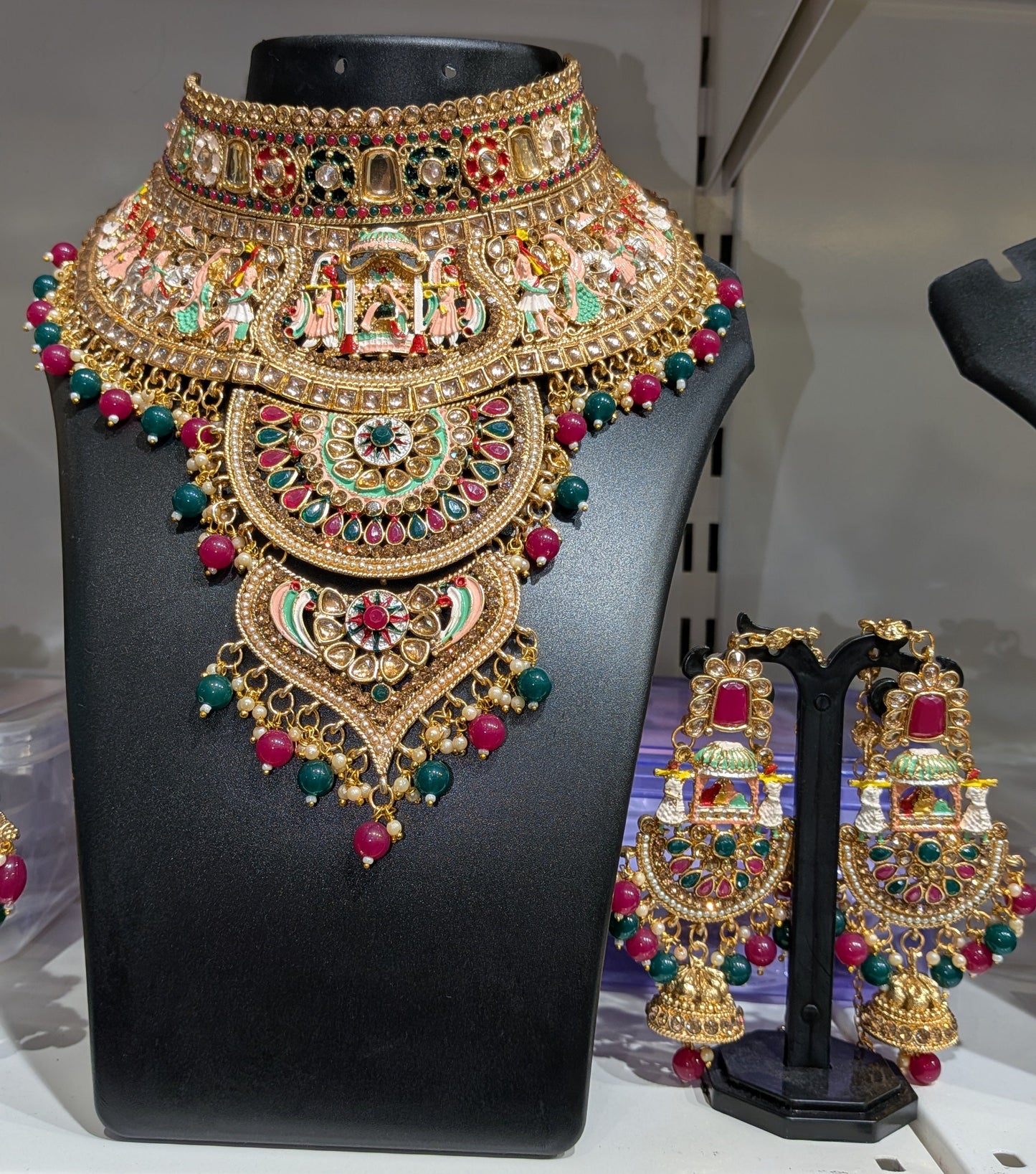 The Maharani Baraat Set