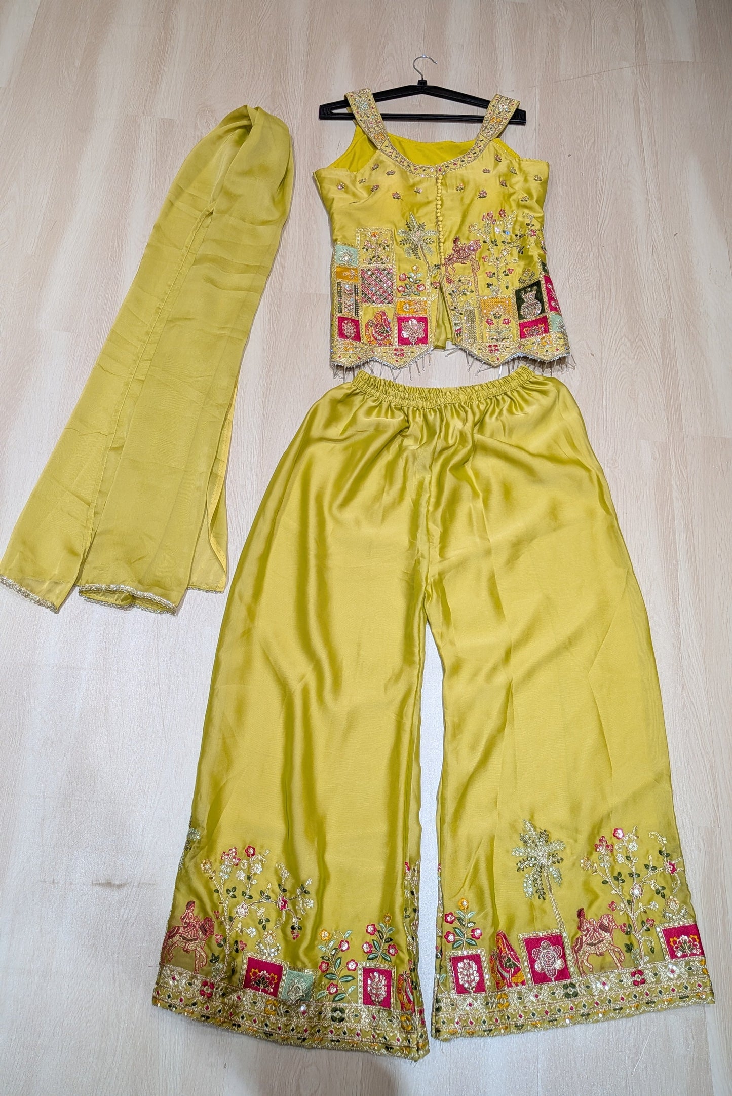 Utsav Lime Sharara