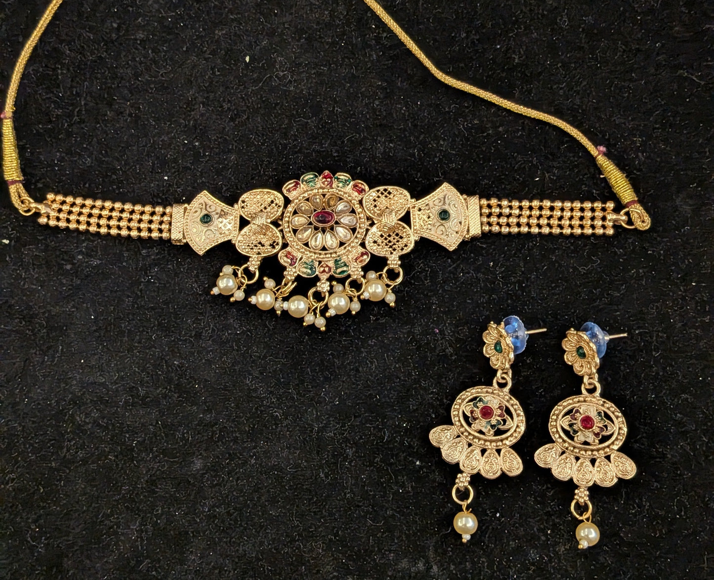Ethenic Temple Choker
