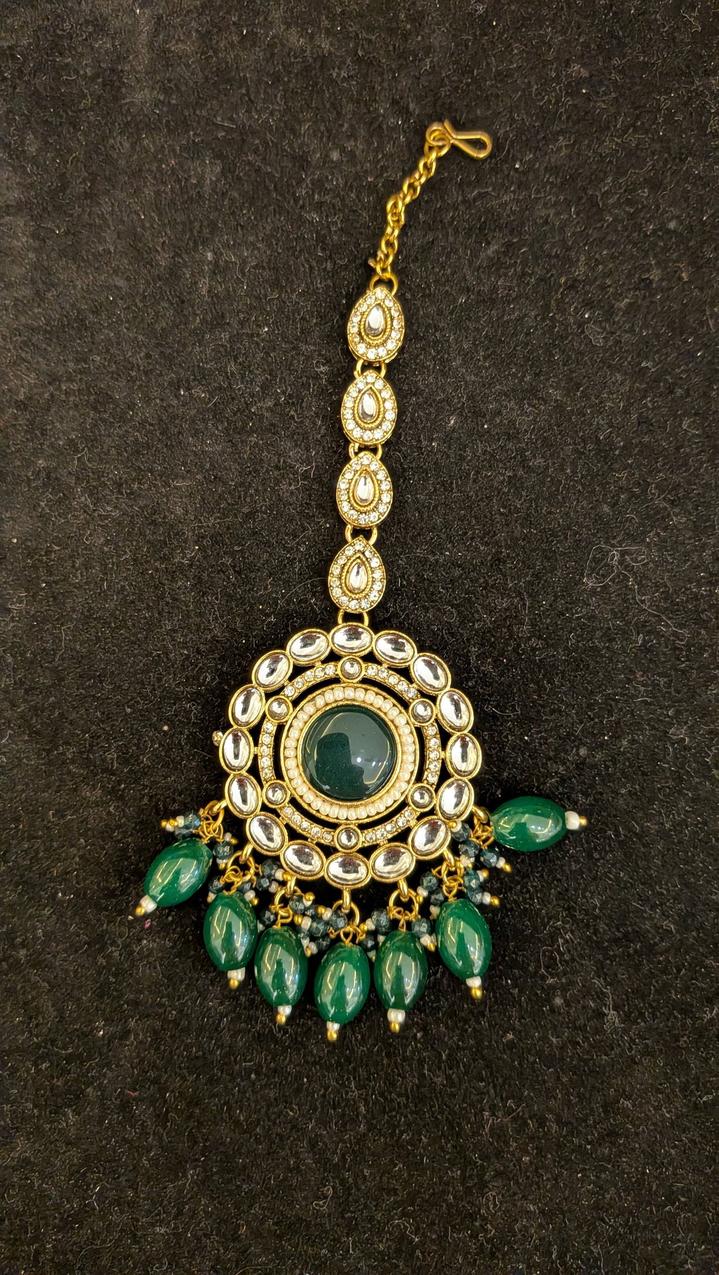 Heirloom Kundan Set