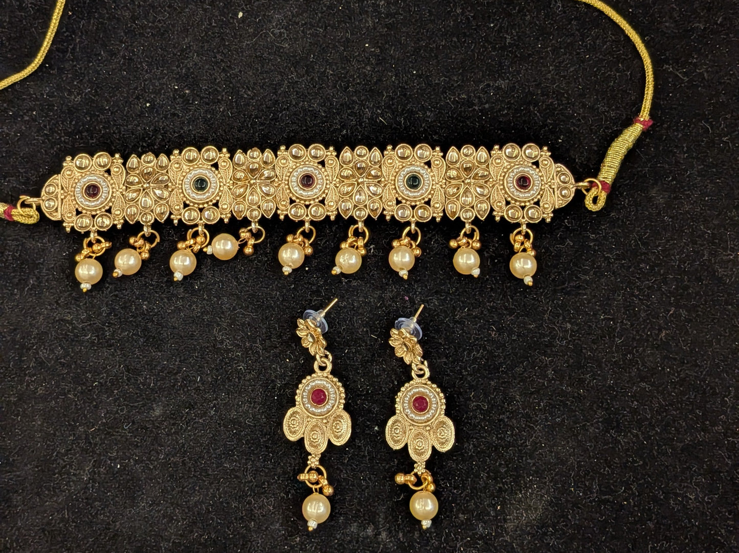 Ethenic Temple Choker