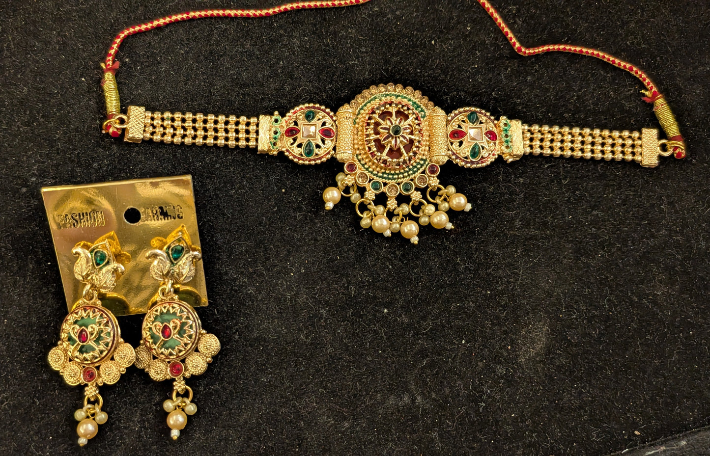 Ethenic Temple Choker
