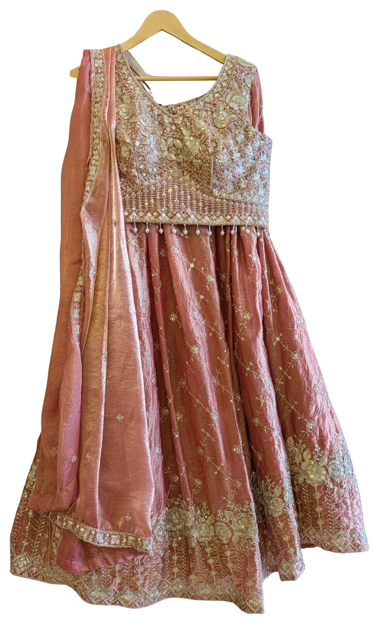 Vintage Rose & Gold Zari Ensemble